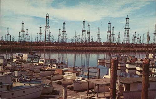 Петролните кладенци и кей за лодки, Терминал остров Сан Педро, Калифорния, КАЛИФОРНИЯ Оригиналната реколта картичка