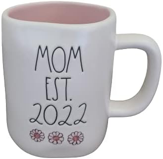 Rae dunn Mom Est. 2022 керамична чаша за кафе, супа, чай и чаша с маргаритками.