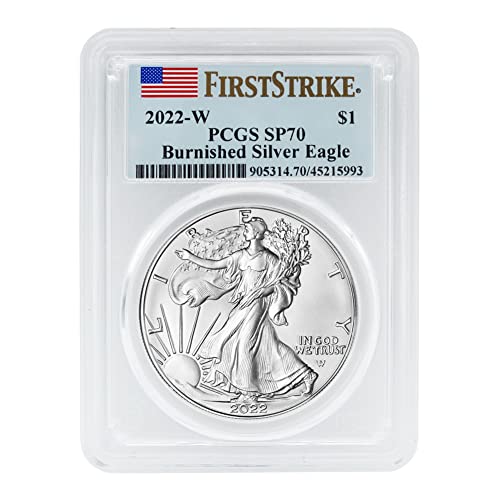 Монета 2022 година с тегло 1 унция от американския полиран сребро с орел SP70 (етикет с флага на първи удар) на стойност